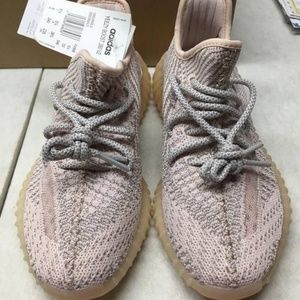 Kanye West x Adidas Yeezy Boost 350 V2 Static Black